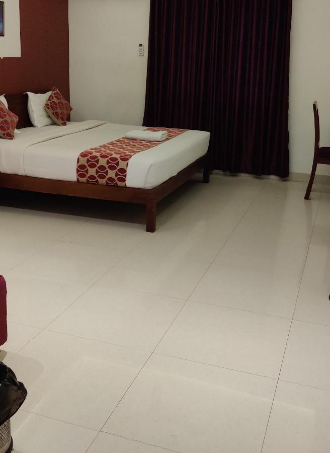 Hotel Hilite Inn Kochi Kültér fotó