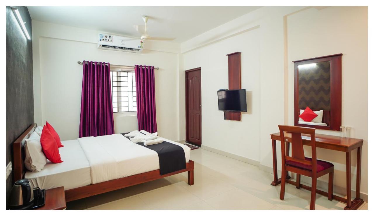 Hotel Hilite Inn Kochi Kültér fotó