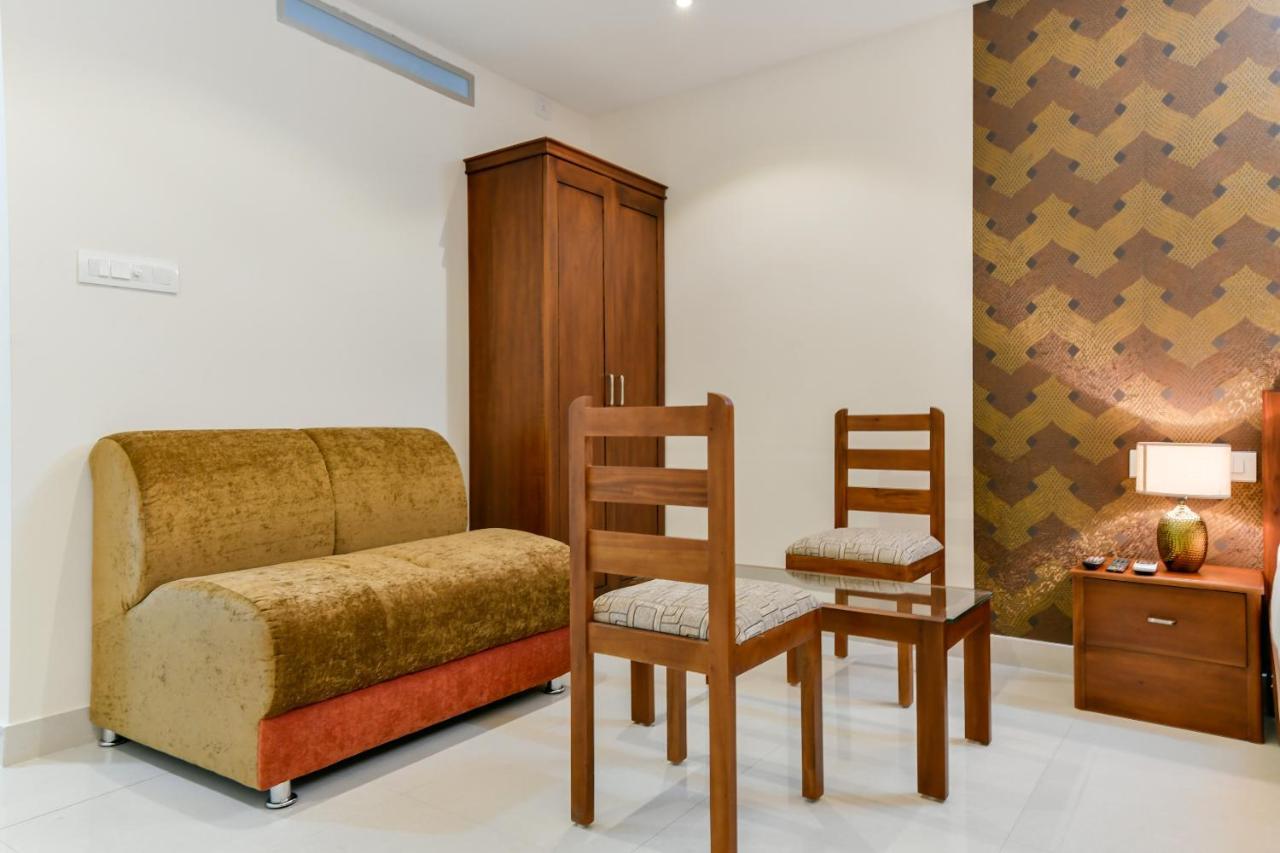 Hotel Hilite Inn Kochi Kültér fotó