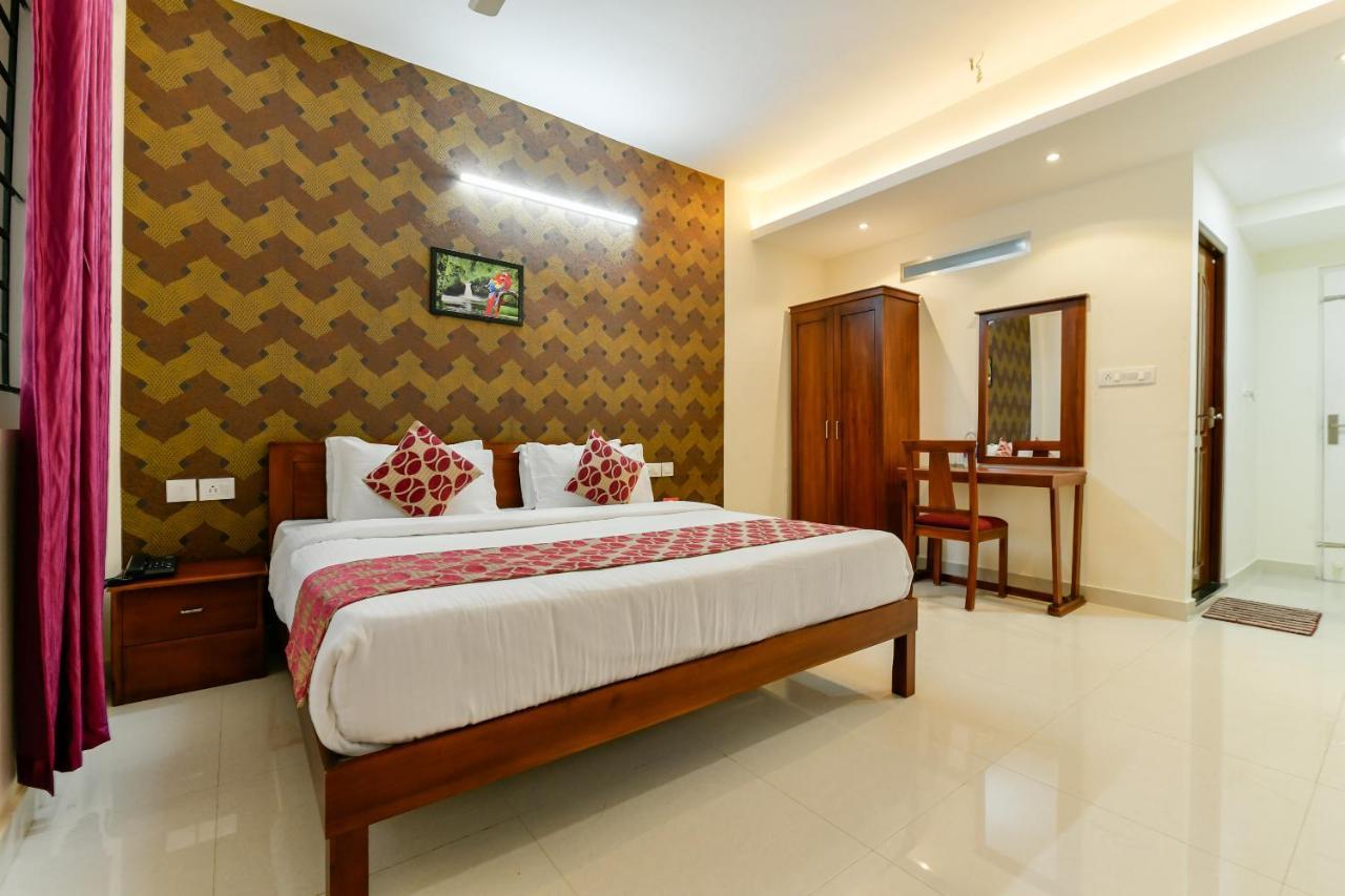 Hotel Hilite Inn Kochi Kültér fotó